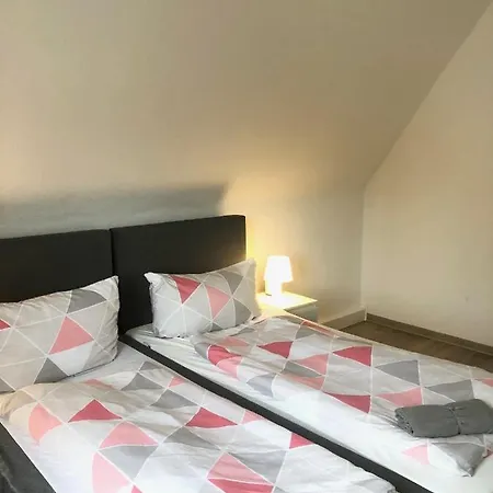 Apartament 2 Bedroom Apartment Herford-City, Wifi&Netflix Herford